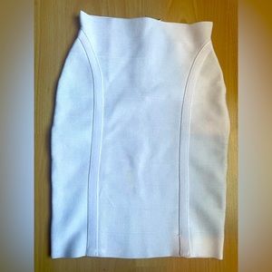 Women’s Guess bandage white skirt size small